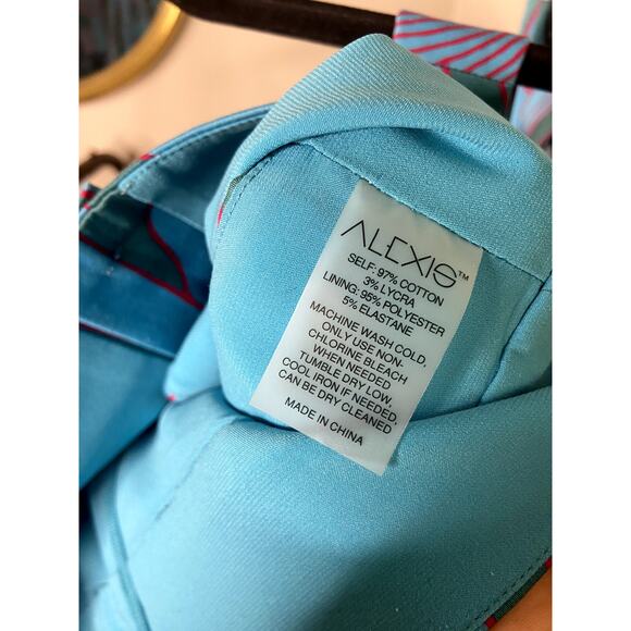 Alexis Top and Skirt Set size XS/S - Picture 7 of 7